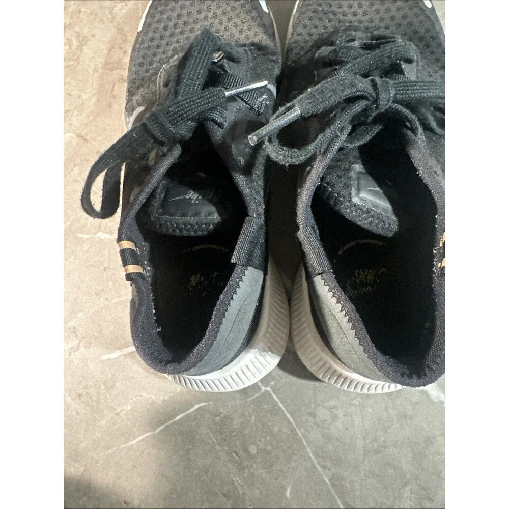 Nike Respoto Black Running Shoes CZ5630-002 Women’s Size 8 B16
